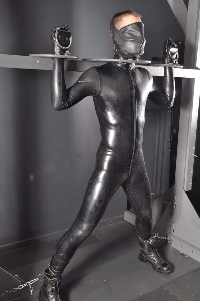 Spread out in rubber 